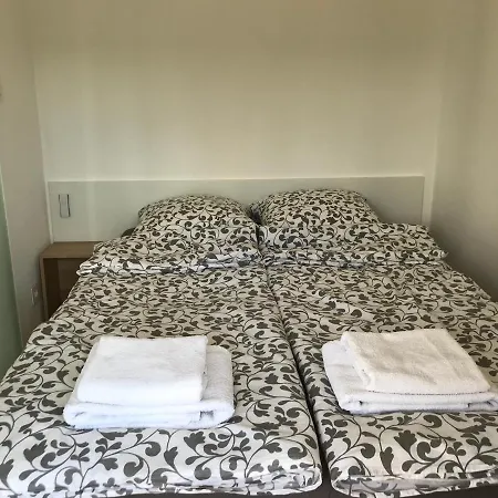 Juan-les-pins Cozy One Bedroom Near The Beaches And The Restaurants Antibes