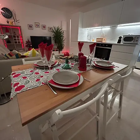 Juan-les-pins Cozy One Bedroom Near The Beaches And The Restaurants * Antibes