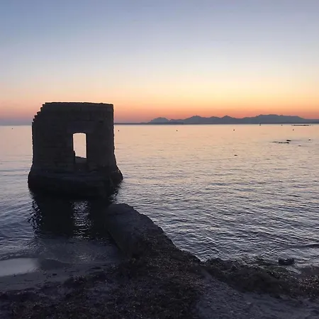 Juan-les-pins Cozy One Bedroom Near The Beaches And The Restaurants * Antibes
