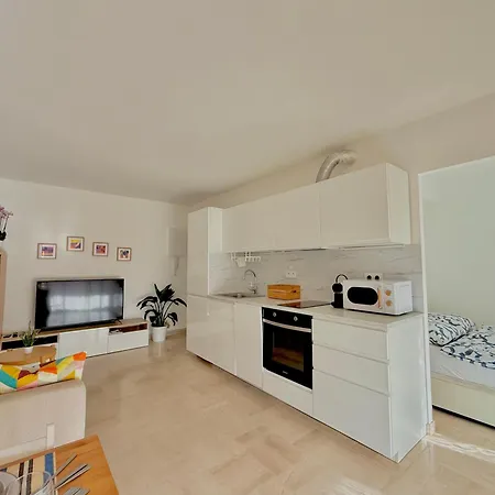 Apartman Cozy 1 Bedroom Juan-les-pins - Walk To Beaches, Restaurants, Old Town
