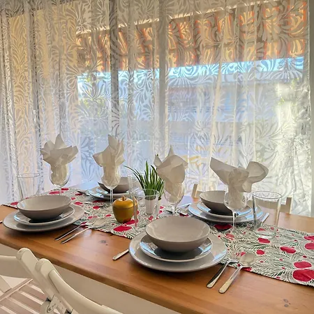 Cozy 1 Bedroom Juan-les-pins - Walk To Beaches, Restaurants, Old Town Apartman Antibes