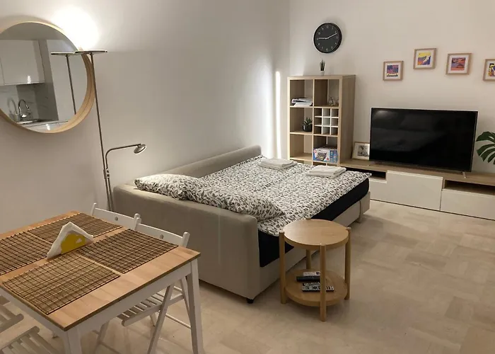 Apartment Cozy 1 Bedroom Juan-les-pins - Walk To Beaches, Restaurants, Old Town Antibes