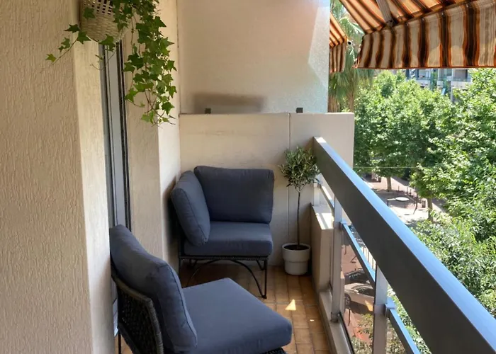 Apartment Cozy 1 Bedroom Juan-les-pins - Walk To Beaches, Restaurants, Old Town Antibes