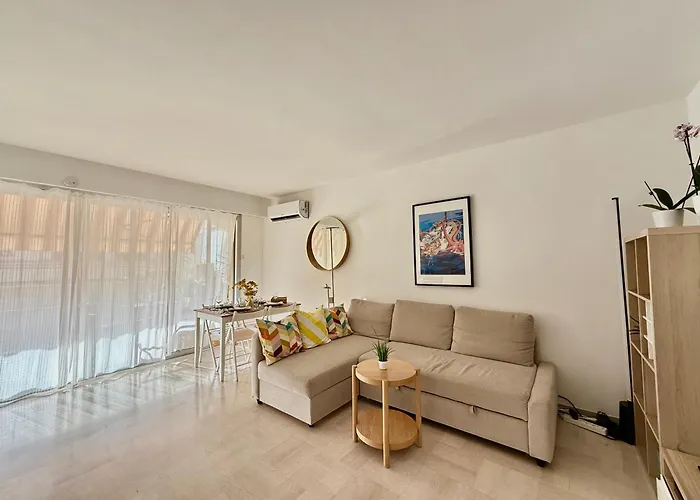 Apartment Cozy 1 Bedroom Juan-les-pins - Walk To Beaches, Restaurants, Old Town