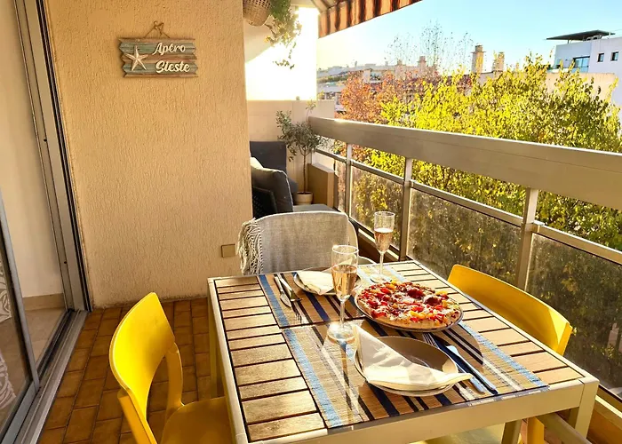 Cozy 1 Bedroom Juan-les-pins - Walk To Beaches, Restaurants, Old Town * Antibes